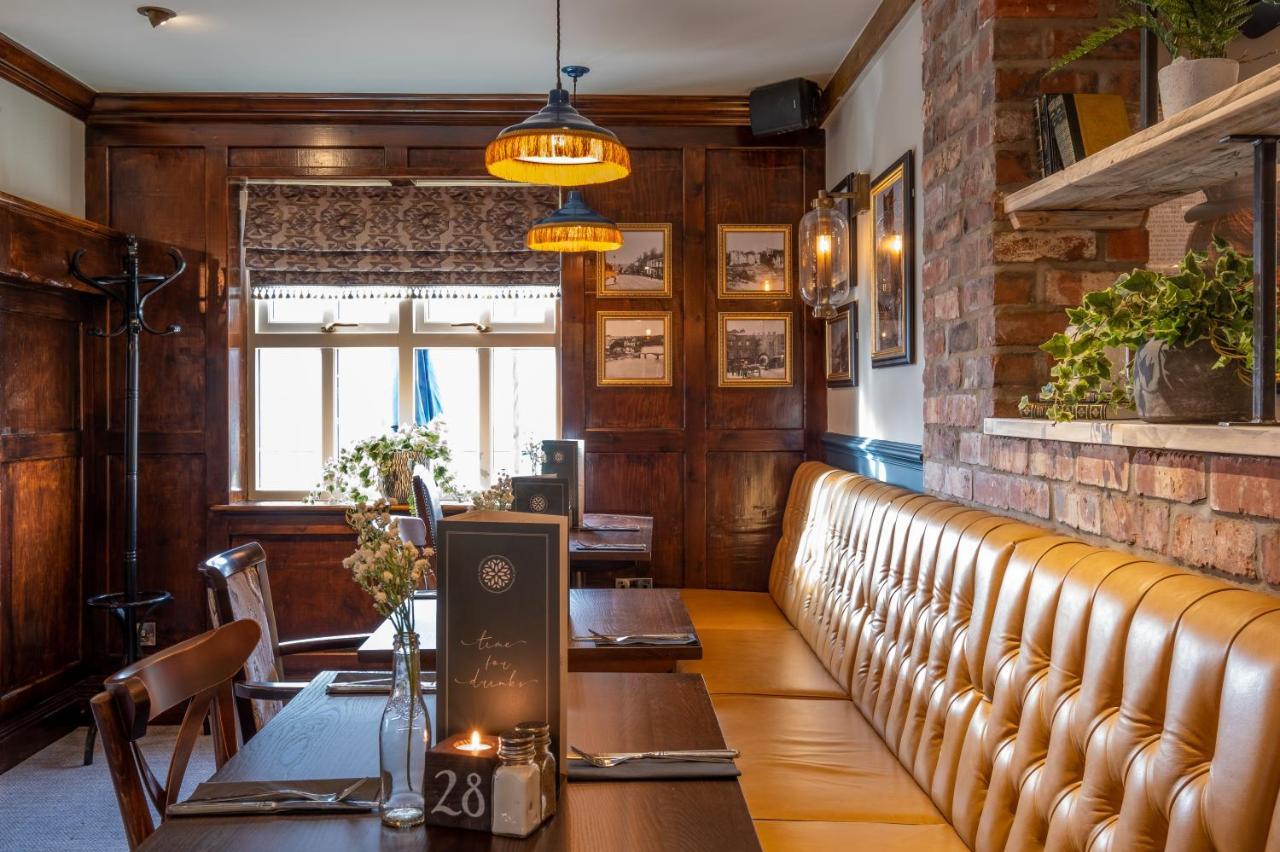 Two Rivers By Marston's Hotel 4*